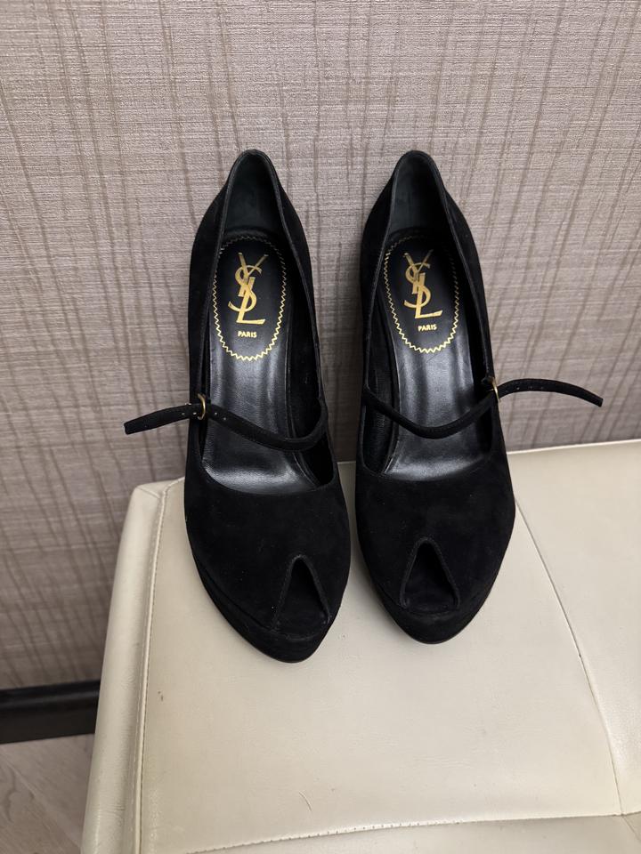 Yves Saint Laurent