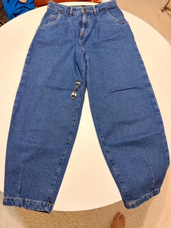 Джинсы Zara широкие