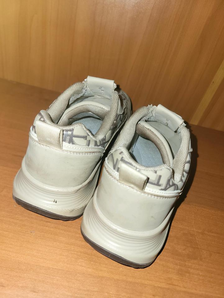 Нет бренда