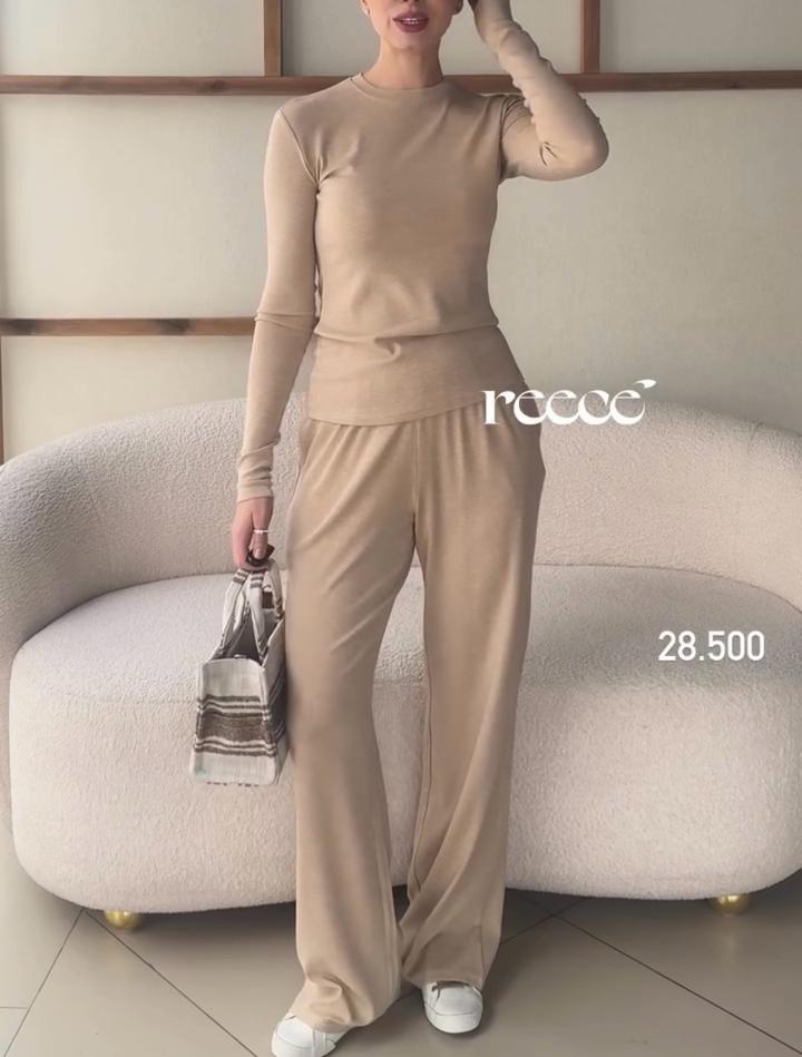 Женский костюм