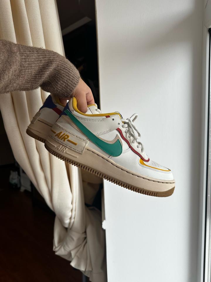 Nike