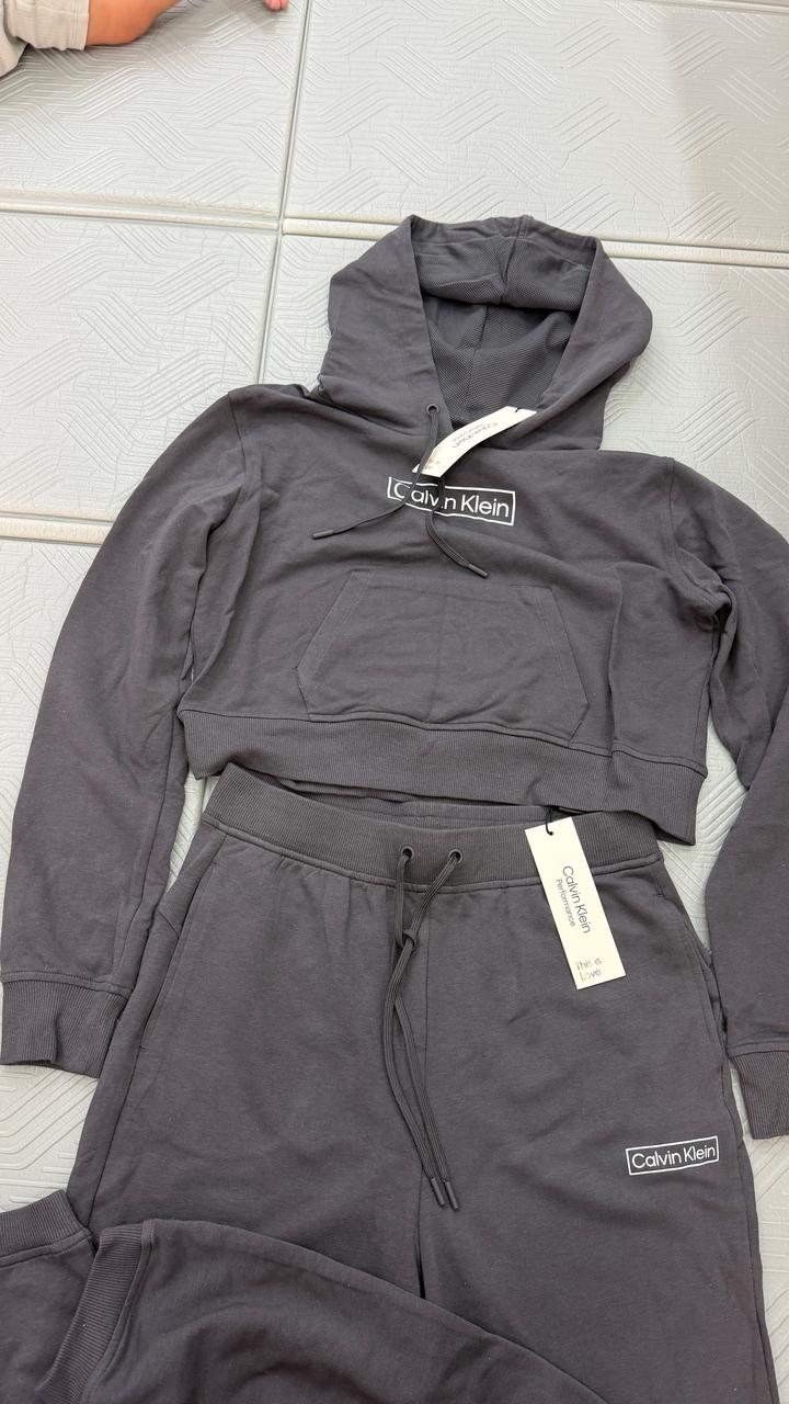 Спортивный костюм Calvin Klein