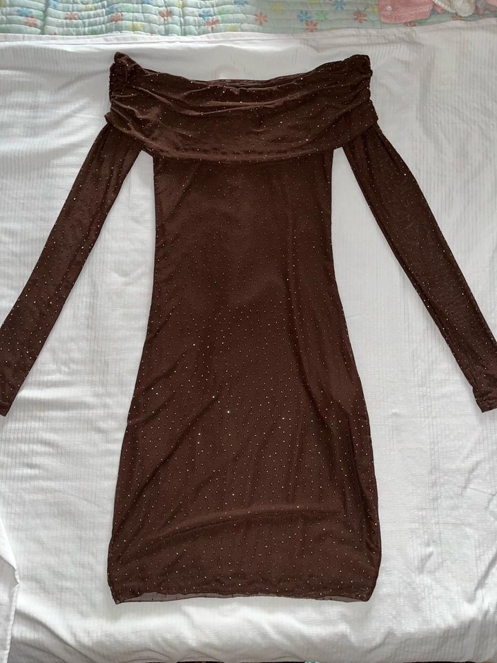 New Yorker коричневое мини платье с блестками