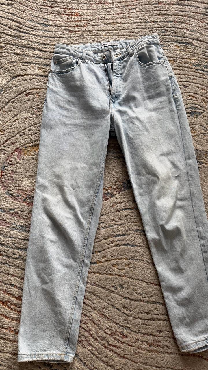Джинсы zara