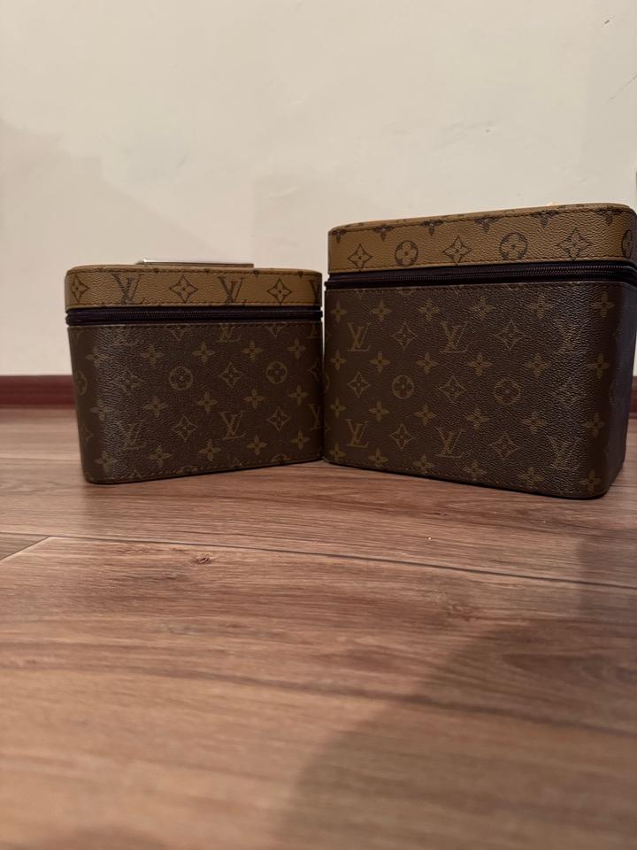 Косметичка Louis Vuitton