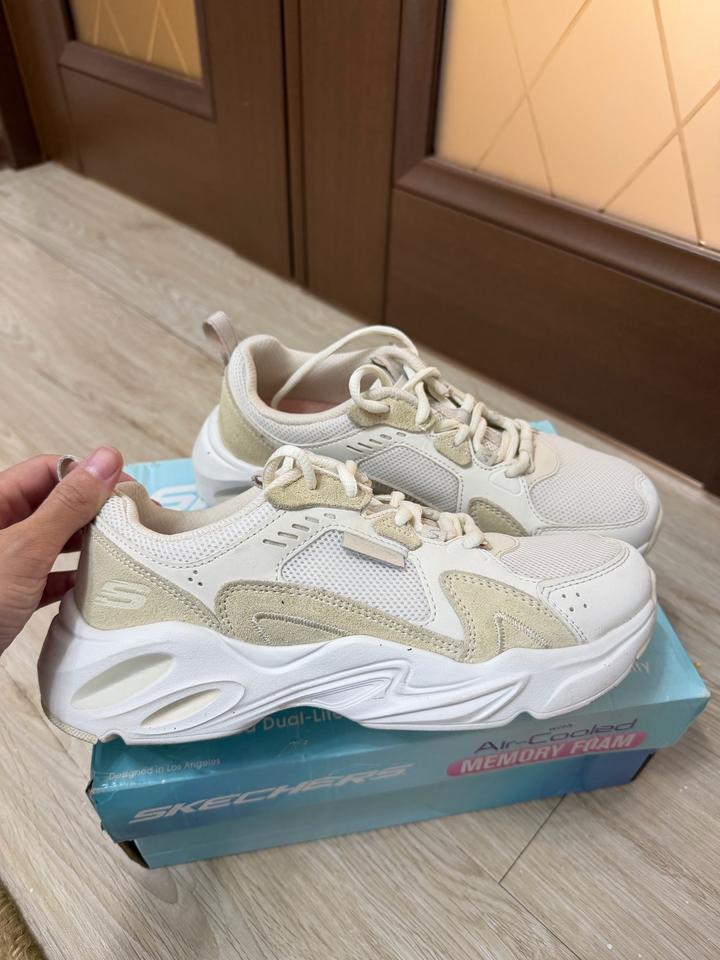 Кроссовки SKECHERS