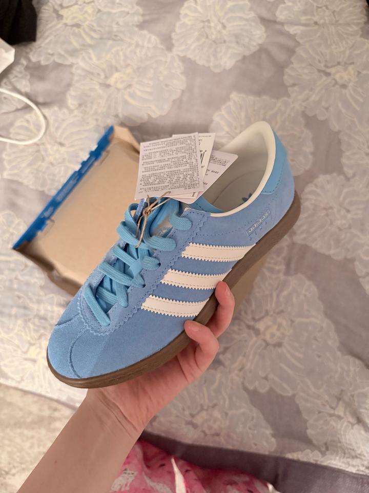 кроссы adidas