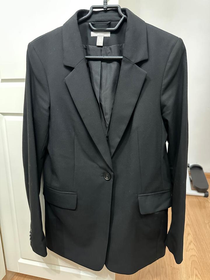 Черный пиджак H&M