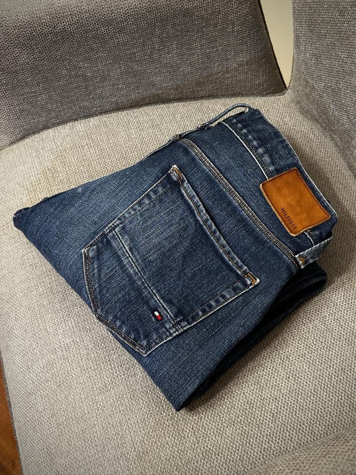 Tommy Hilfiger