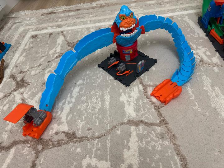 Игровой набор Hot Wheels Горилла