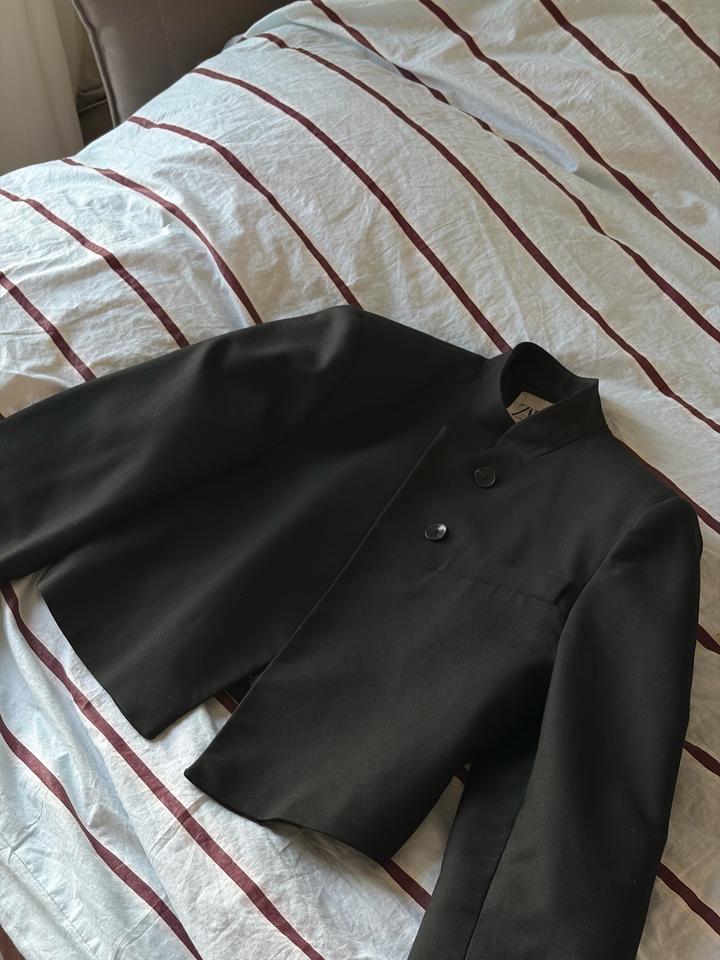 Укороченный пиджак ZARA
