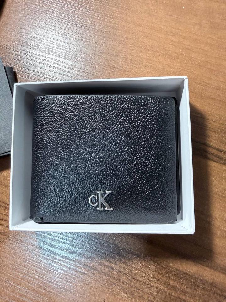 Кошелек Calvin Klein