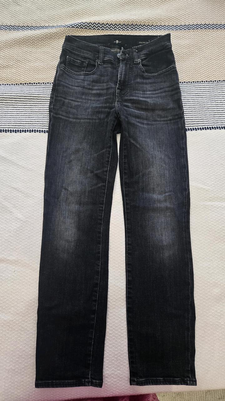 7 For All Mankind