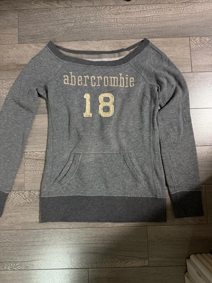 Abercrombie & Fitch Кофточка