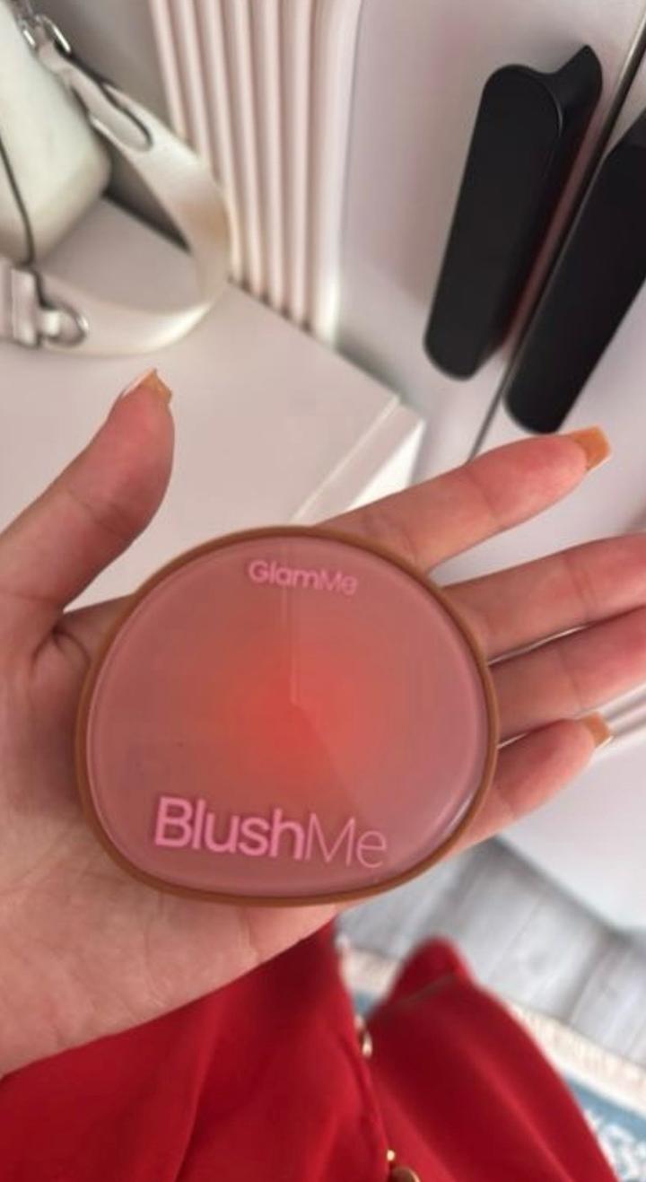 glam me румяна BlushMe