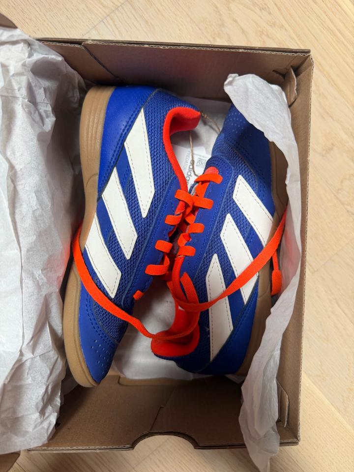 Adidas