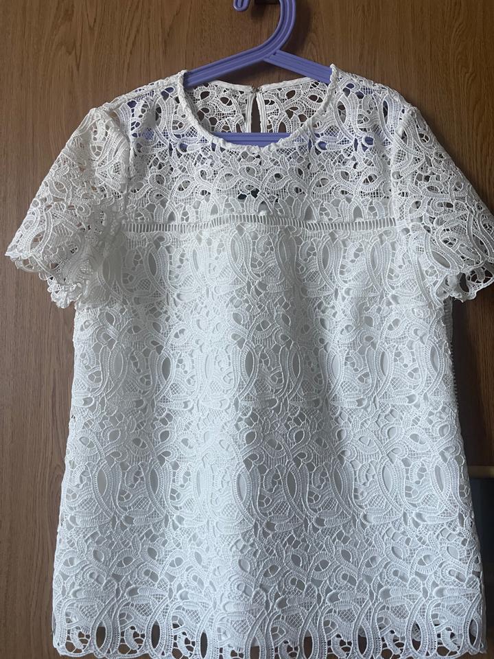Кружевная блуза Massimo Dutti