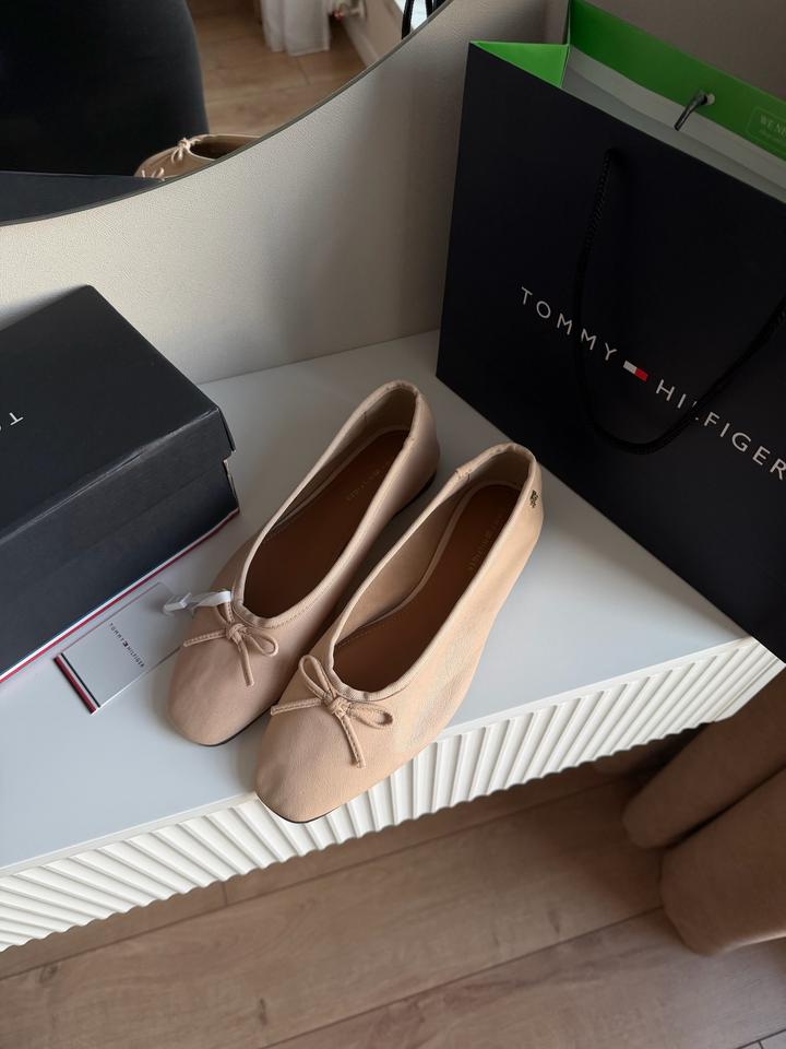 Tommy Hilfiger