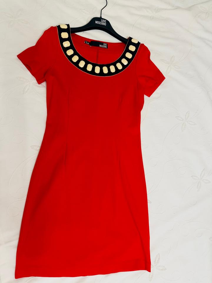 Love Moschino