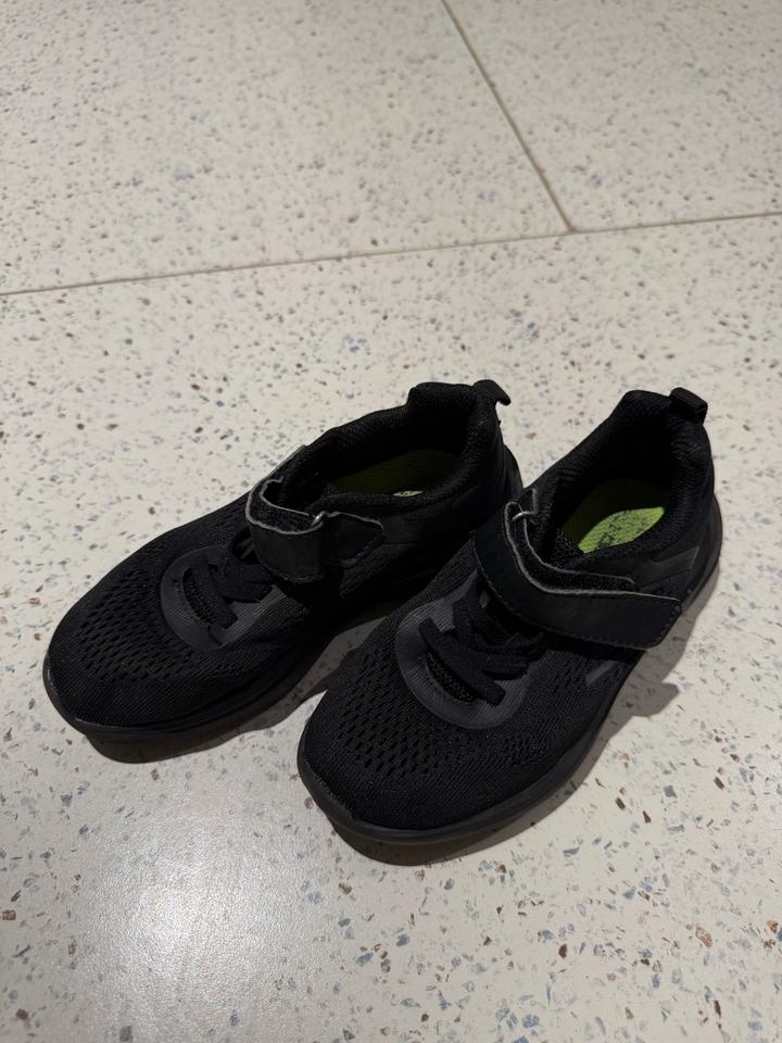Кроссовки Skechers