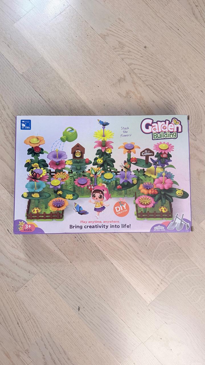 Игра конструктор сад с цветами