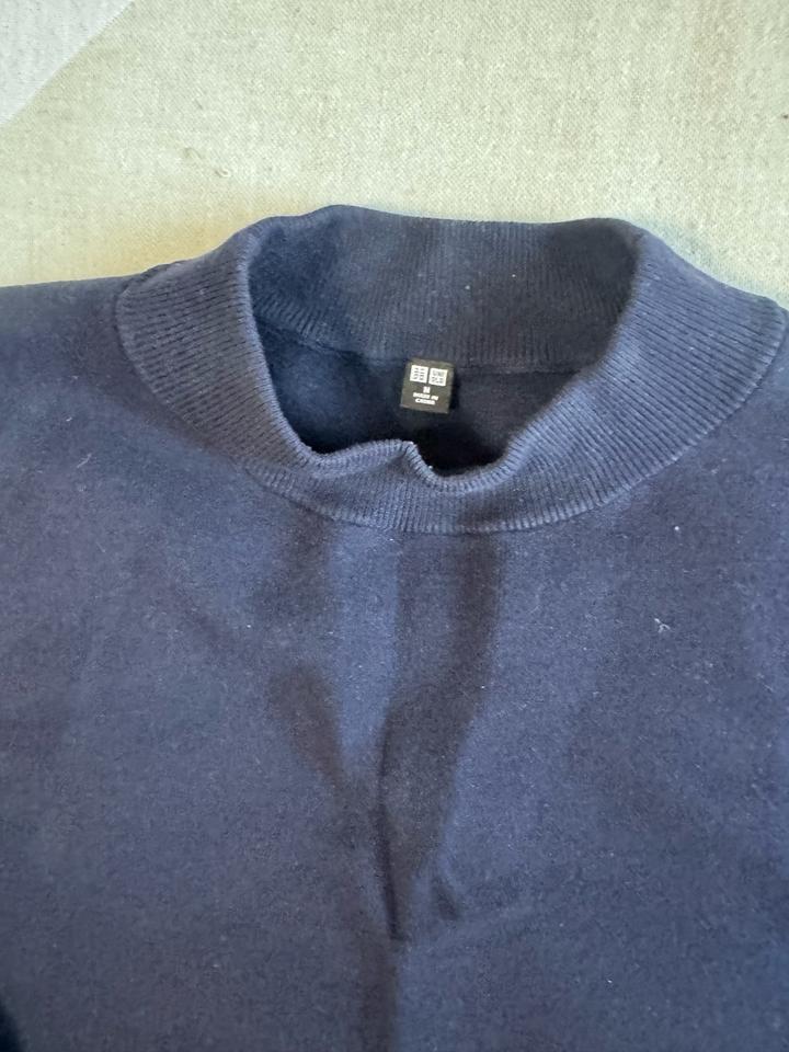 Платье Uniqlo