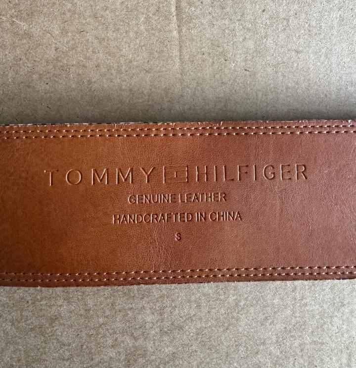 Женский ремень Tommy Hilfiger