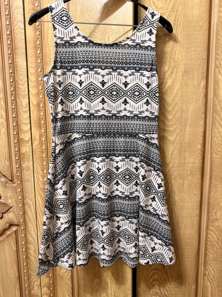 H&M