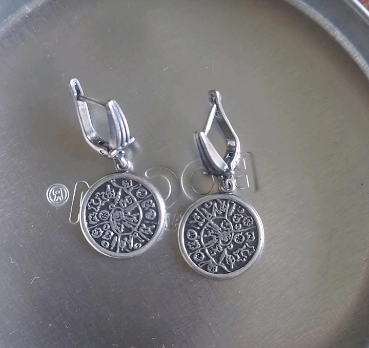 Нет бренда