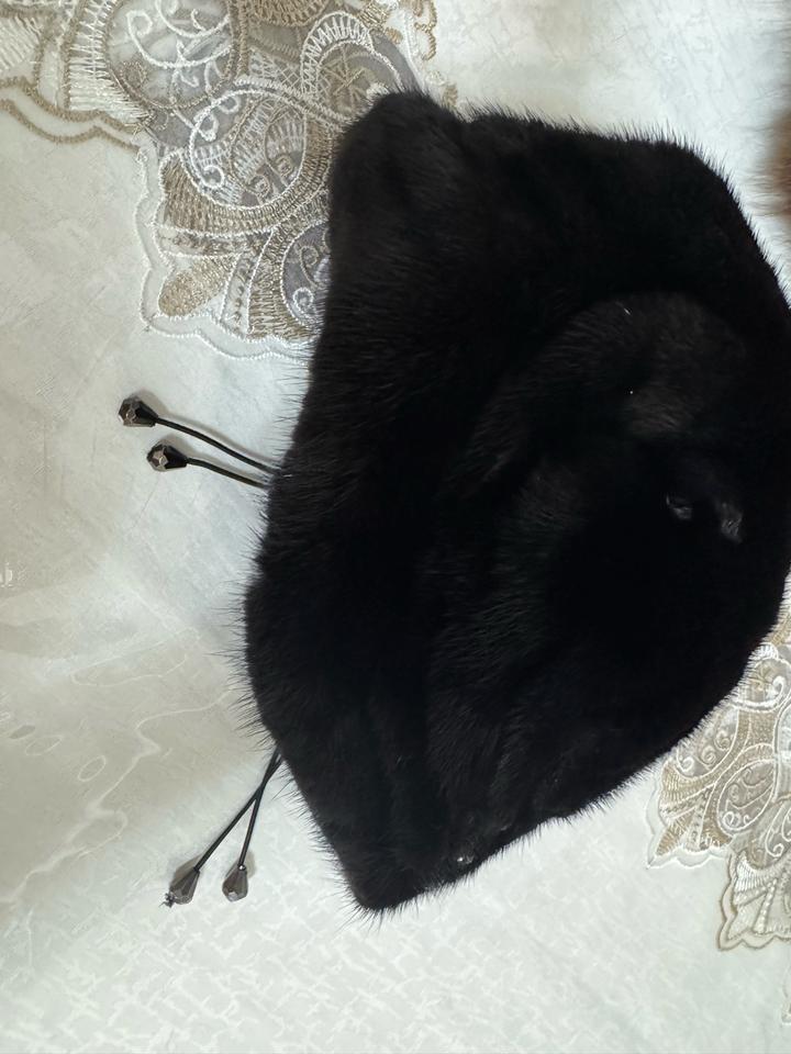 Норковая шапка