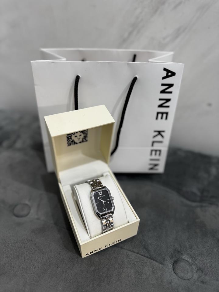 Anne Klein