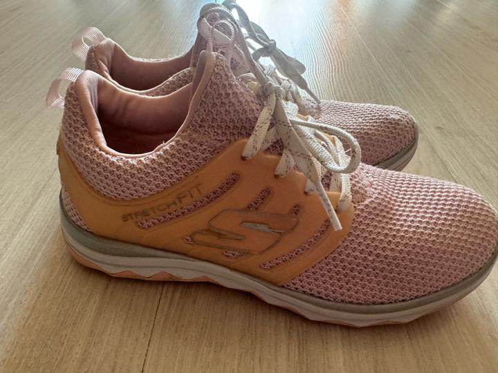 Кроссовки Skechers