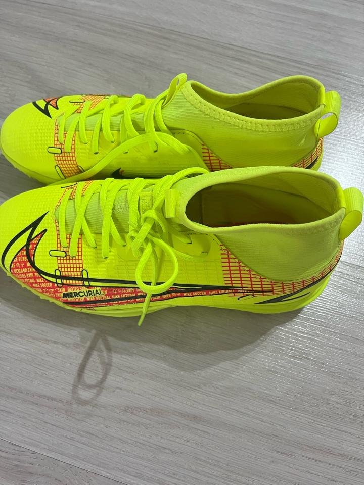 Nike