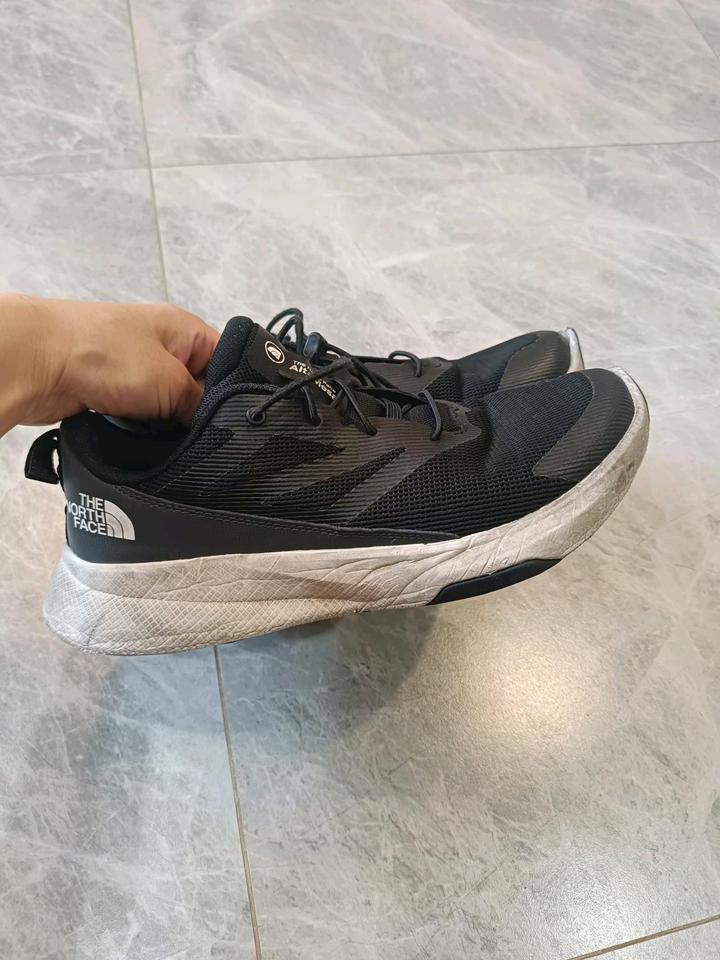 Кроссовки The North Face 38 р