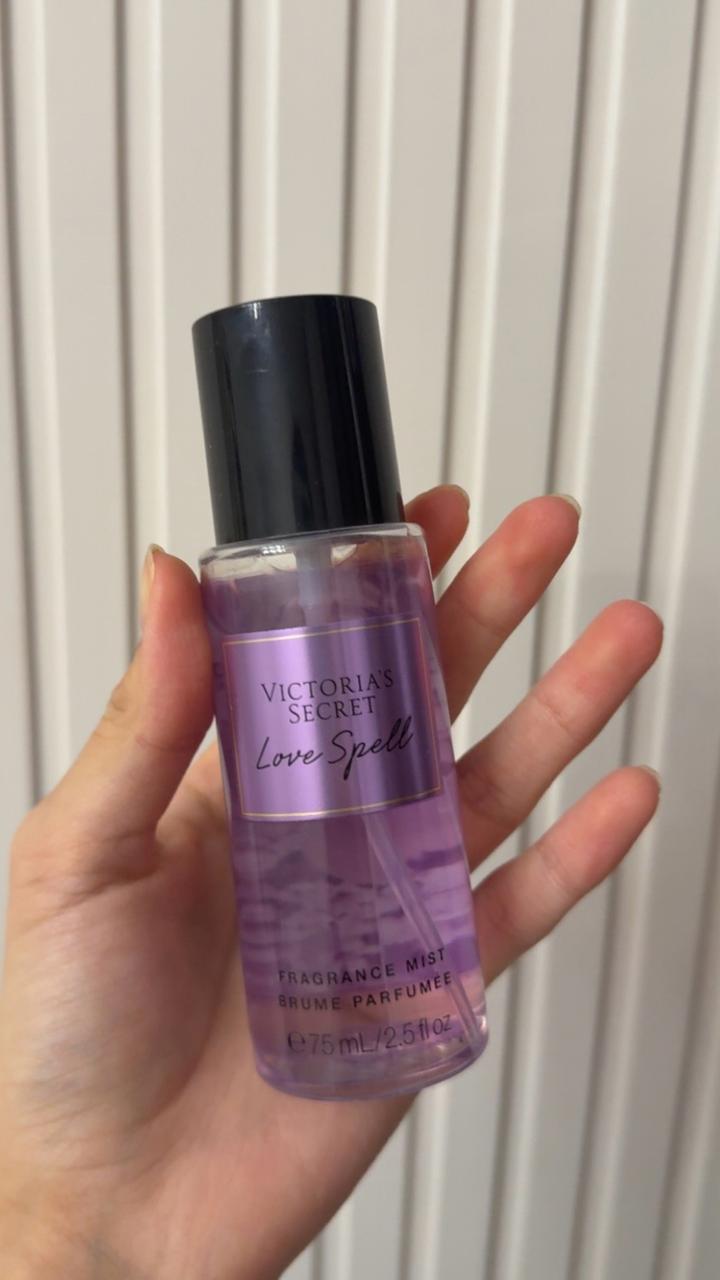 Victoria's Secret парфюмированный спрей для тела Love Spell