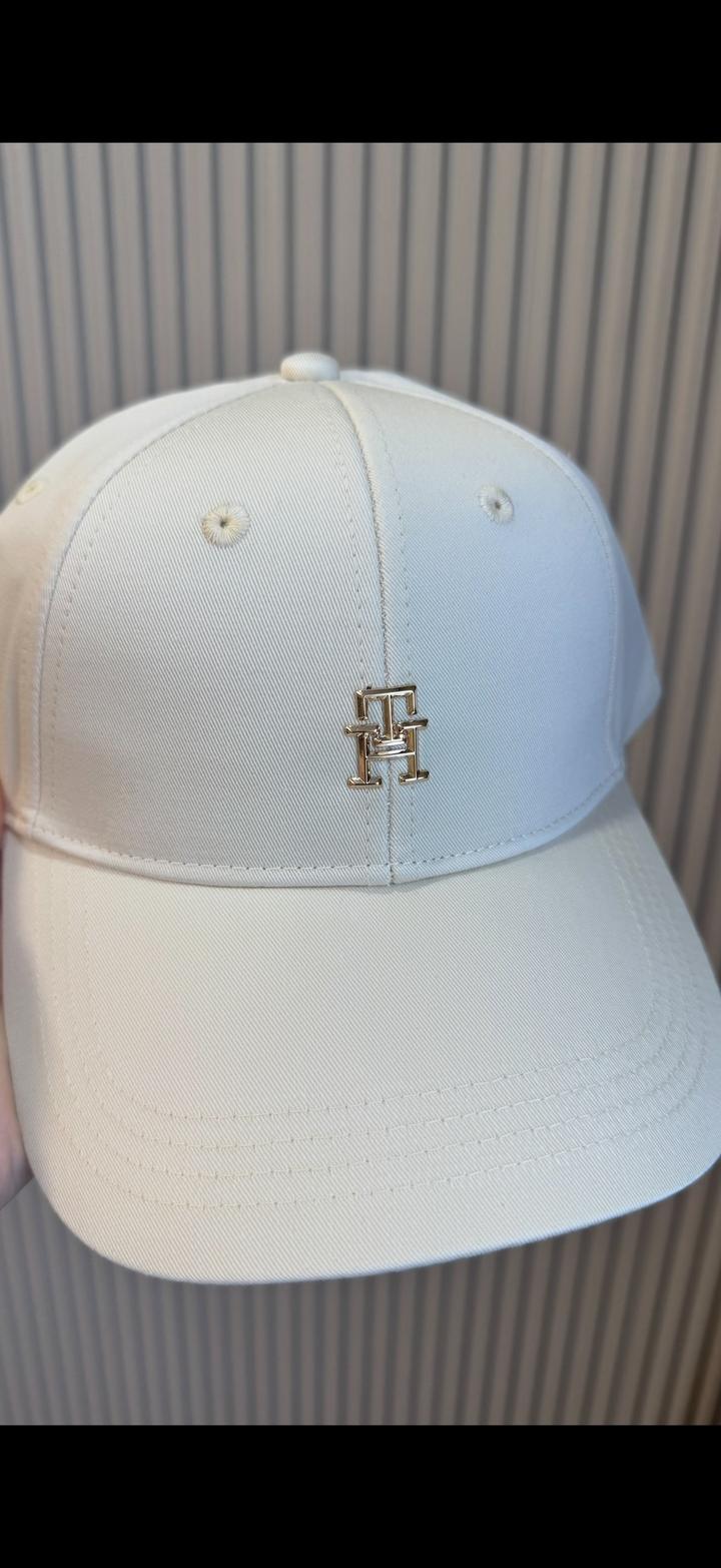 Кепка Tommy Hilfiger