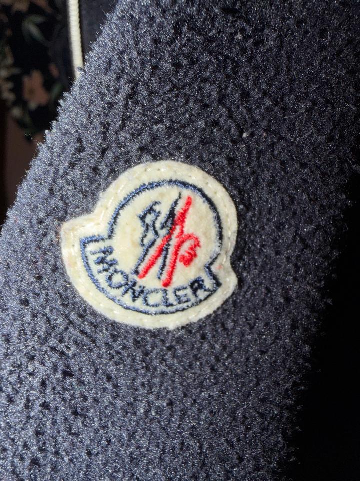 Толстовка Moncler
