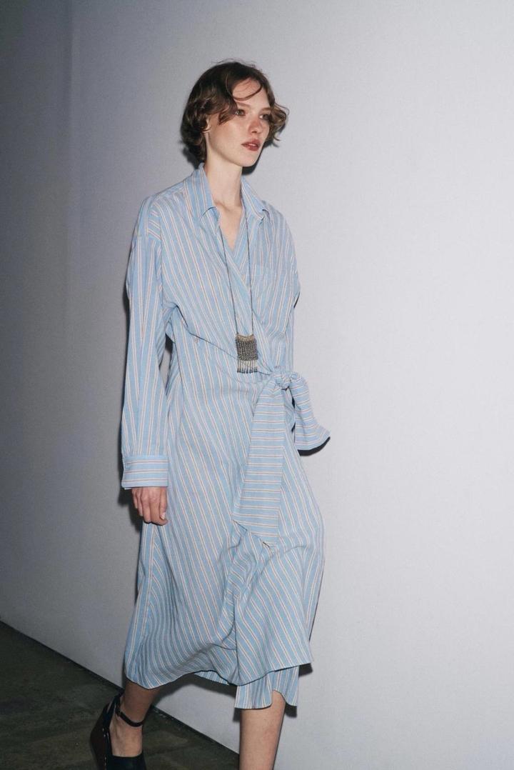 Платье Zara