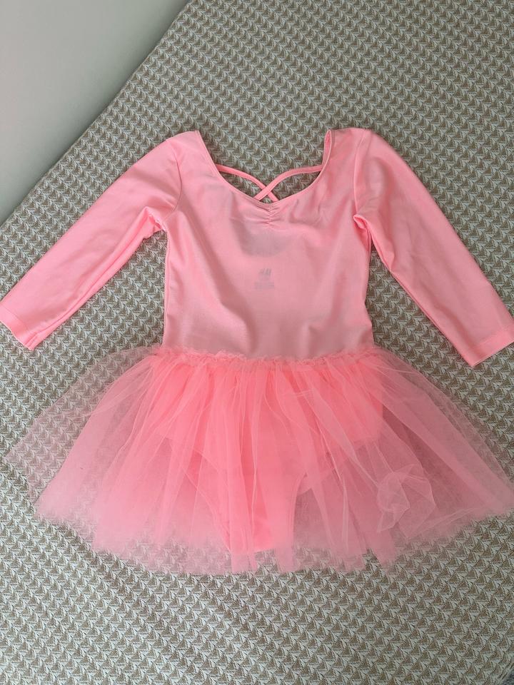 H&M