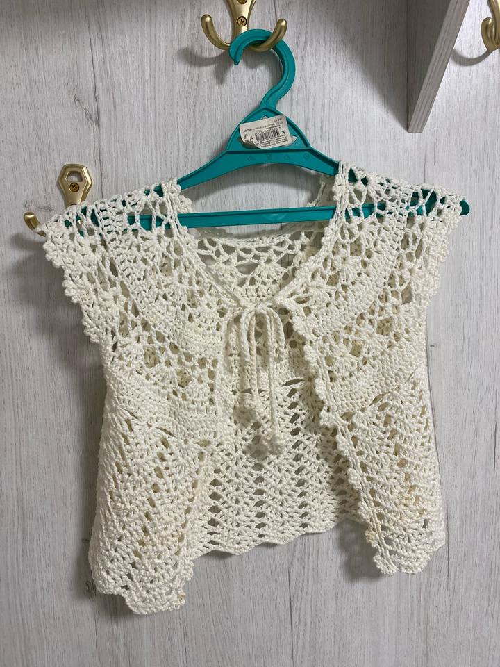 Ажурное вязаное болеро