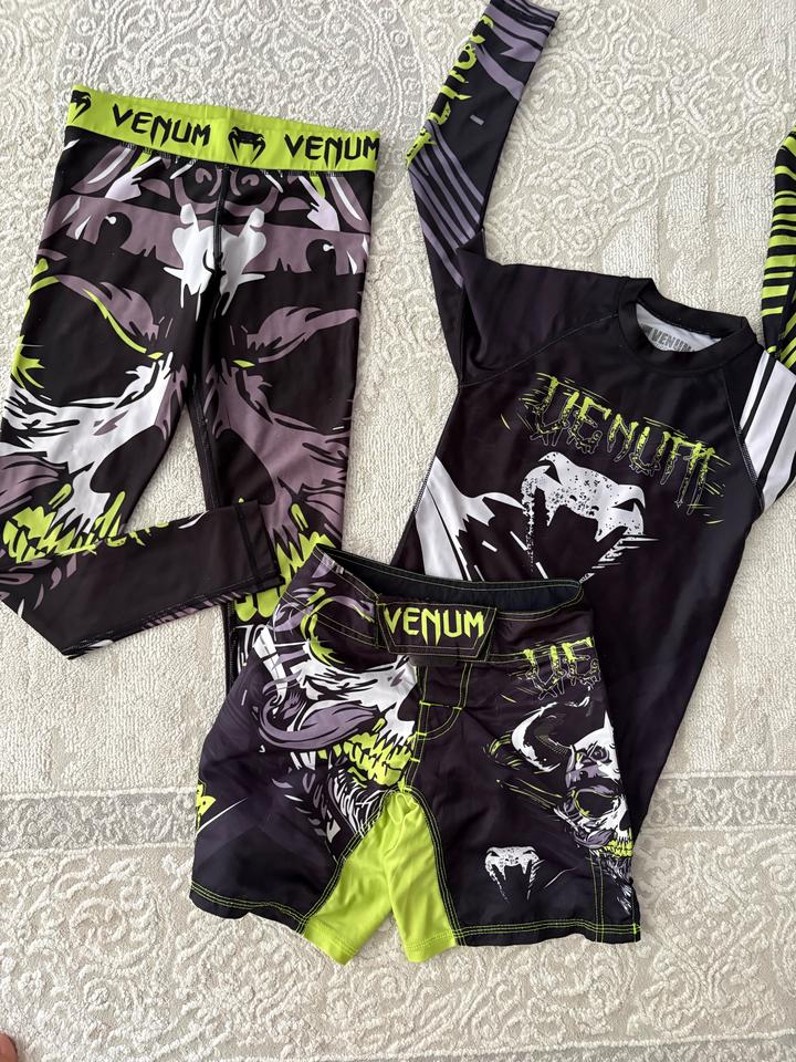 Костюм тройка для спорта Venum