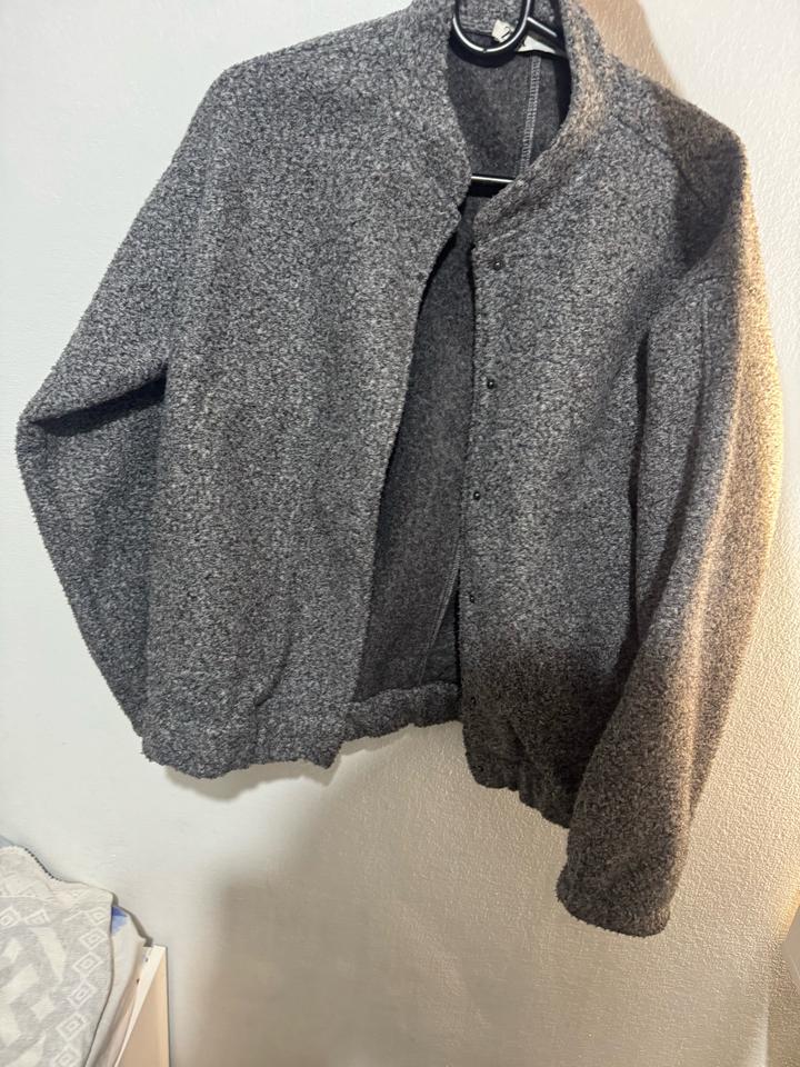 Бомбер Zara