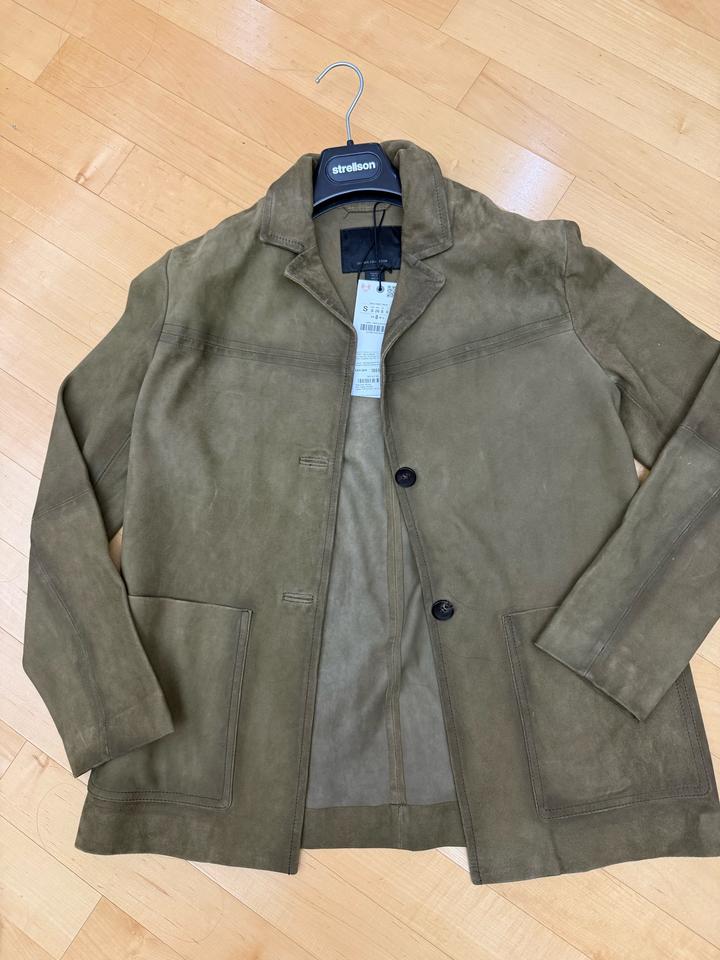 Замшевый пиджак ZARA