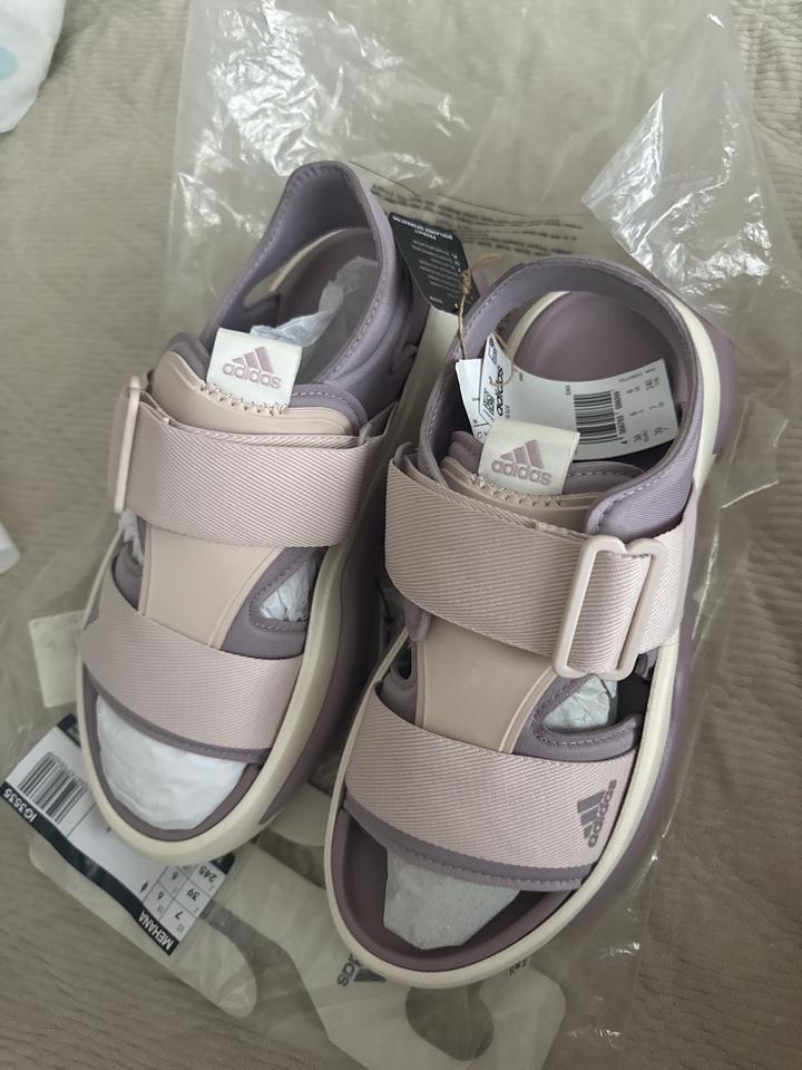 Женские сандалии adidas
