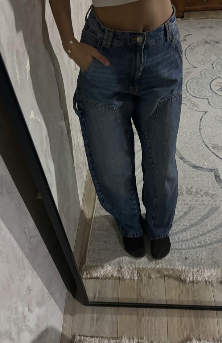 Джинсы Bershka