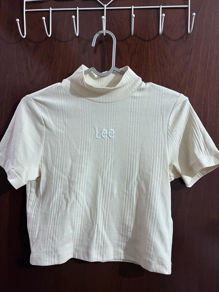 Lee