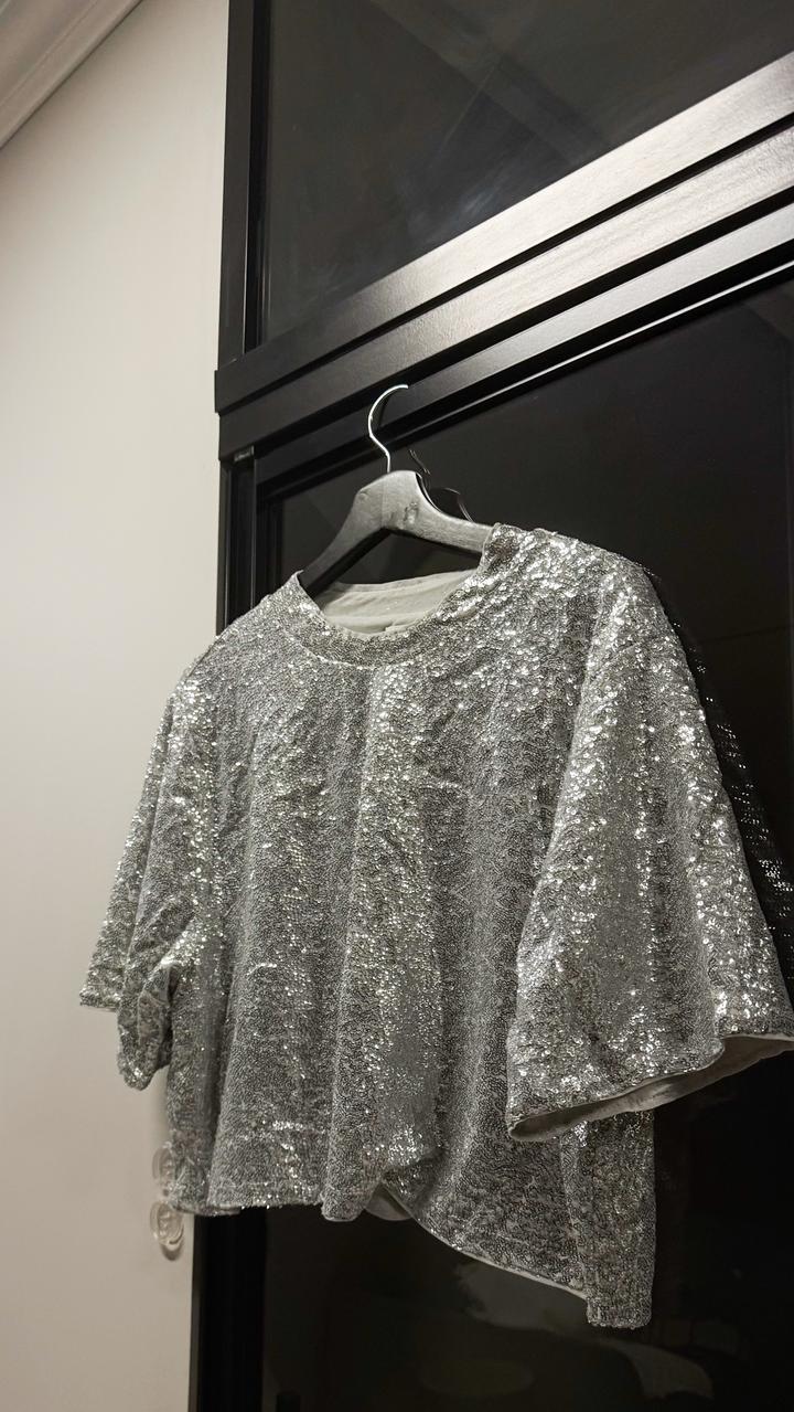 Топ H&M с пайетками