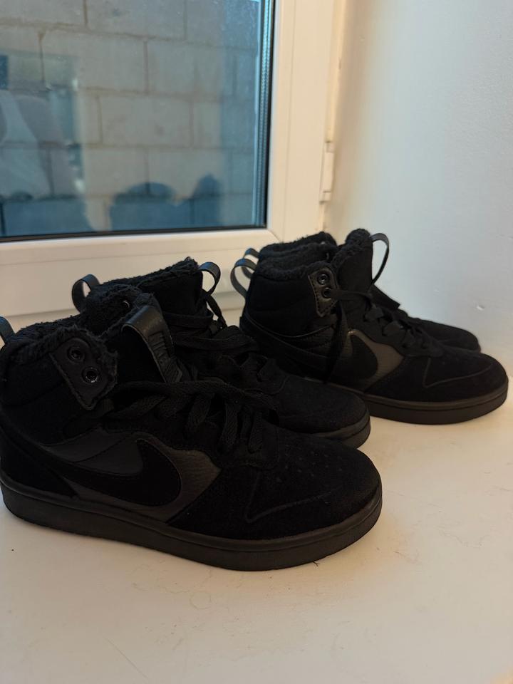 Nike