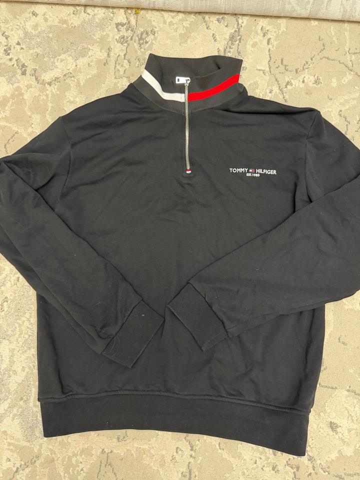 Tommy Hilfiger