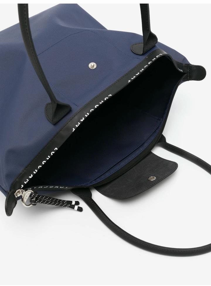 Longchamp